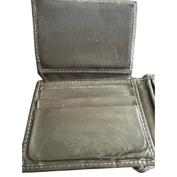 Steve Madden Genuine Leather Black Bifold Wallet Multiple Card Slots Slim Design - Picture 7 of 7